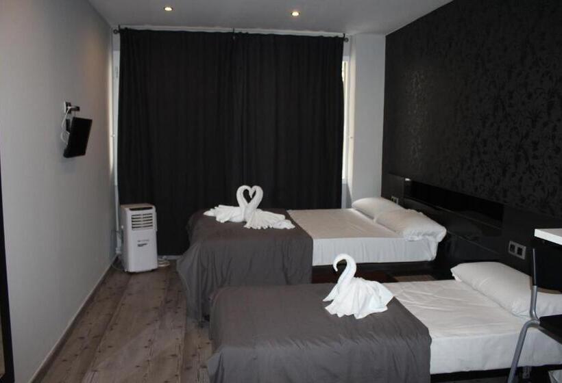 اتاق خانوادگی, Bcn Condal Hostal