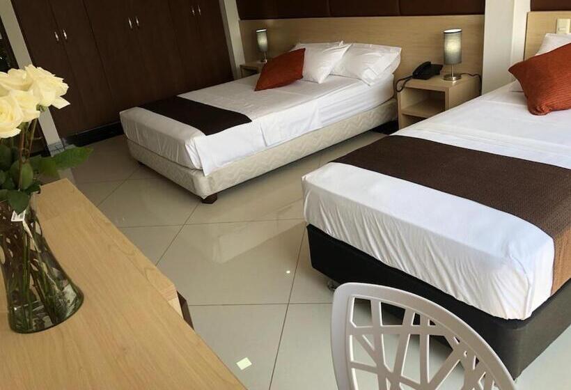 Quarto Estandar, Csi Medellín