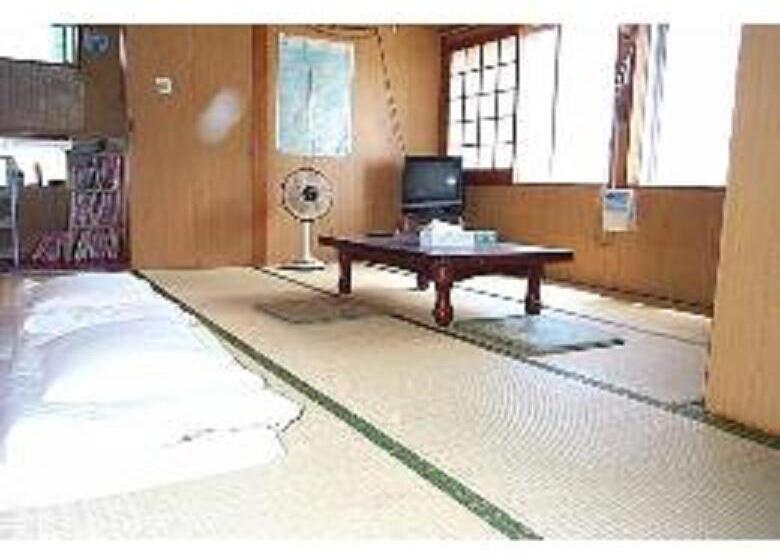 패밀리 룸, Guest House Green House