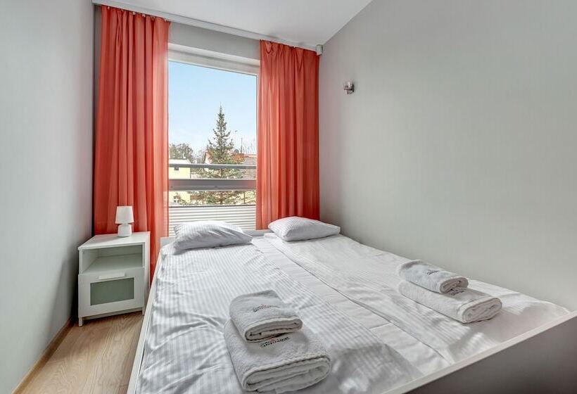 آپارتمان 1 خوابه با بالکن, Dom & House   Apartments Sunrise