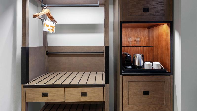 سوئیت با تخت بزرگ, Canopy By Hilton Atlanta Midtown
