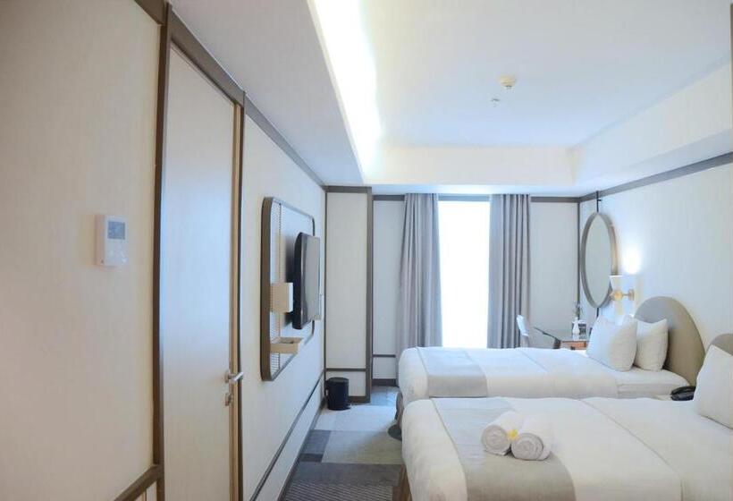 디럭스 룸, Louis Kienne Hotel Pemuda