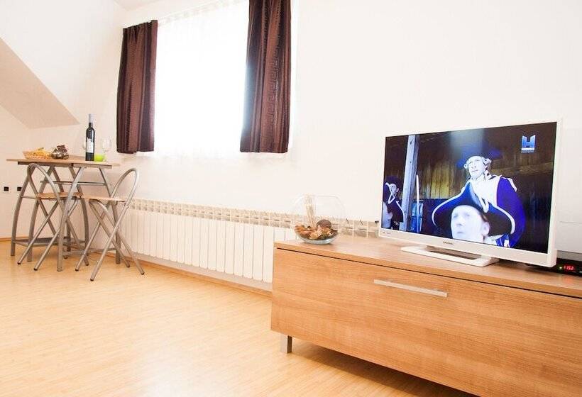 سوییت, Rooms Garden Zagreb Airport