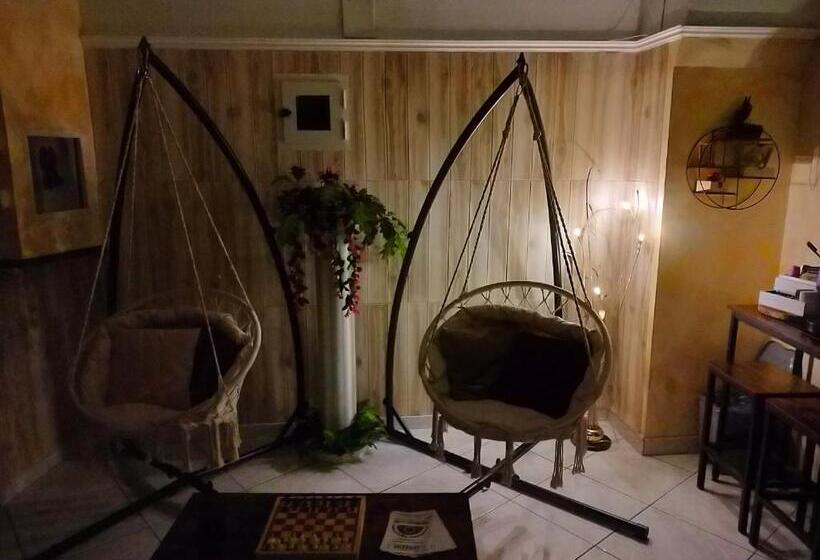 Полулюкс, Giannas Relax