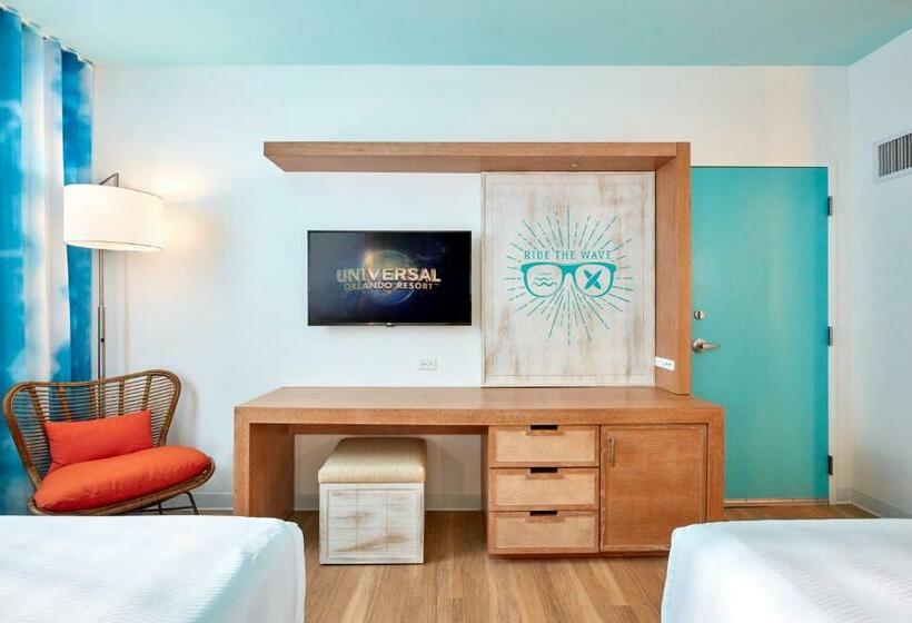 غرفة قياسية مطلّة علي حمام السباحة, Universal's Endless Summer Resort - Surfside Inn and Suites