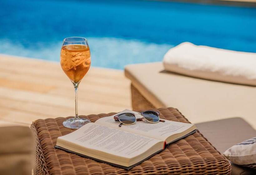 Апартаменты 2 Спальни с Бассейном, Meneghetti Wine Hotel And Winery   Relais & Chateaux