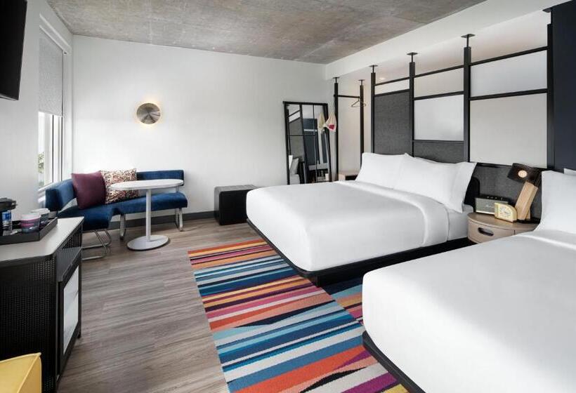 Номер Стандарт Кровать Квин Адаптированный для Инвалидов, Aloft Delray Beach