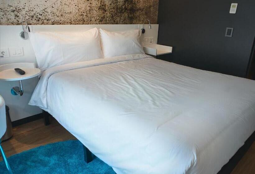 스탠다드 룸, Ibis Styles Montevideo Biarritz