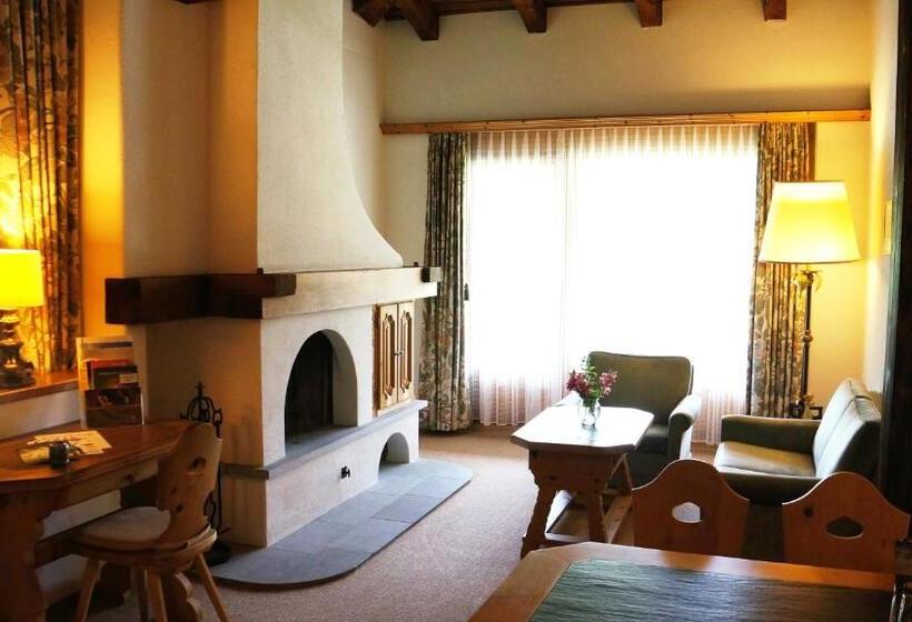 سوییت جونیور با بالکن, Soldanella By Hotel Adula