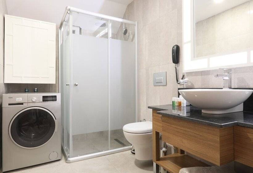 Люкс Повышенной Комфортности, Greenwood Suites Resort