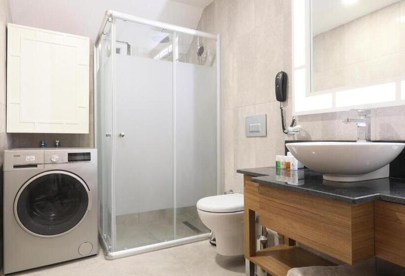 Люкс Повышенной Комфортности, Greenwood Suites Resort
