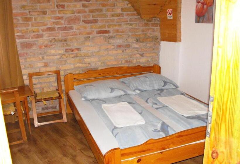 חדר סטנדרט, Hungaria Guesthouse