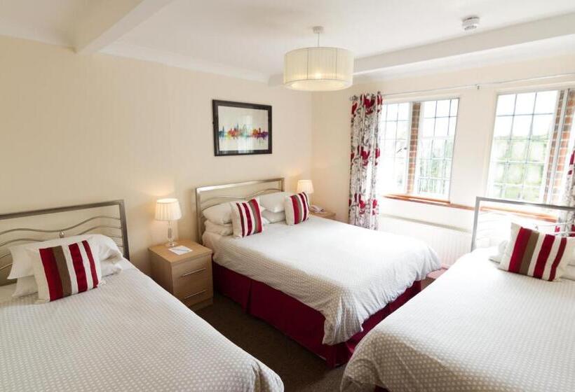 Семейный Номер, Red Mullions Guest House