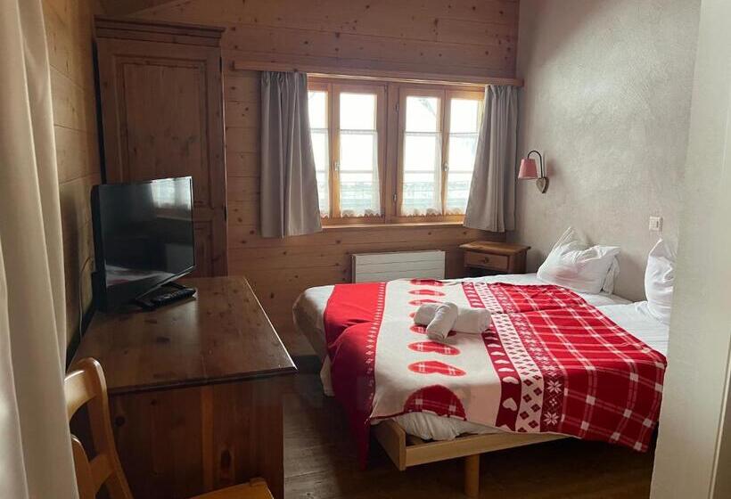 اتاق خانوادگی, L Auberge De L Ours
