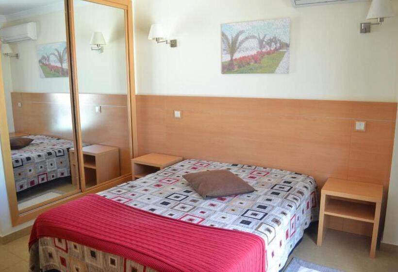 اتاق استاندارد, Arenilha Guest House