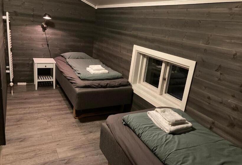 家庭间, Lapland Lodge