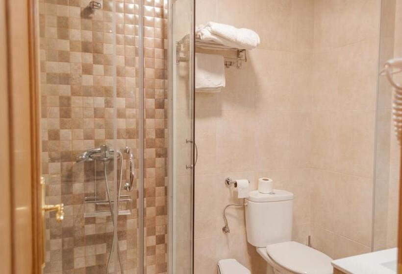 اتاق استاندارد, Hostal Tribal