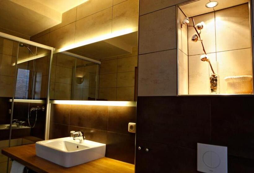 Romantic Room, Rittergut Positz