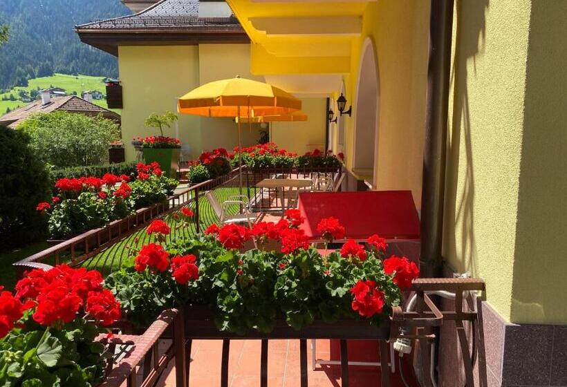 Апартаменты 1 Спальня с Террасой, Residence Villa Stella