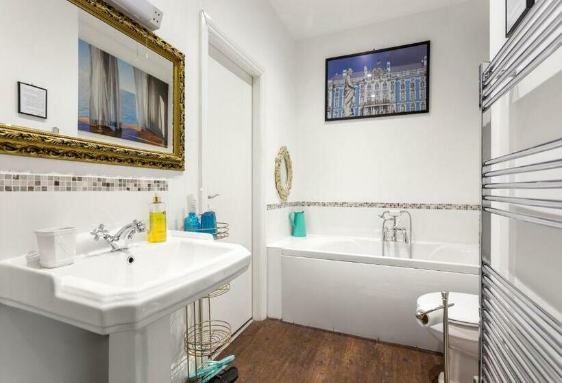 اتاق استاندارد, Mama’s Inn Boutique Guest House
