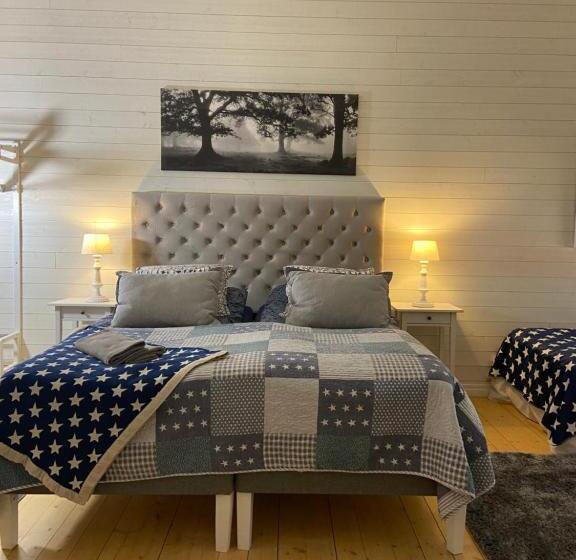 Familie Suite, Bashults Gård