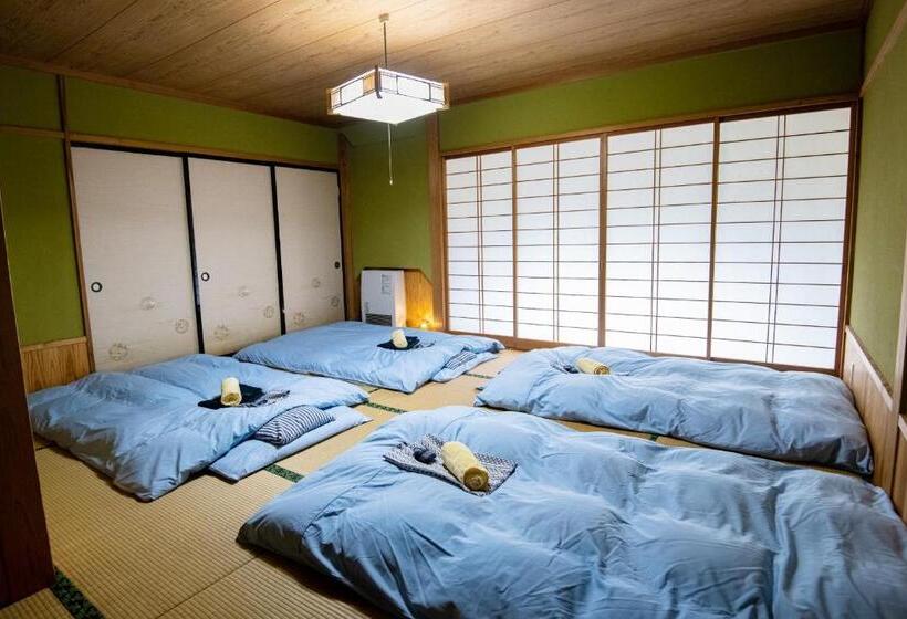 Четырехместный Номер Стандарт, Toemu Nozawa Lodge