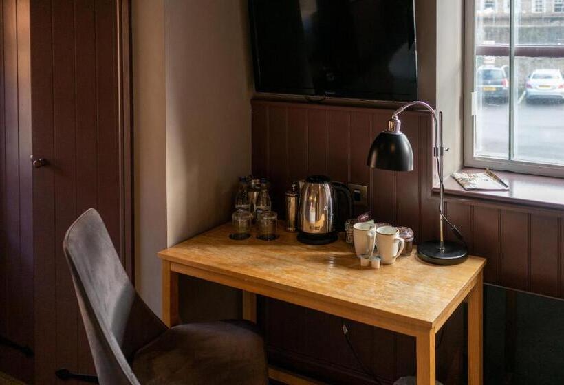 اتاق کلاسیک, The Archangel,restaurant & Bar With Rooms