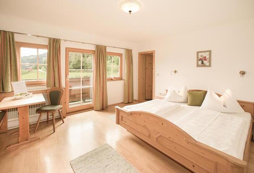 اتاق خانوادگی, Hoferhof Ski In & Ski Out Hotel Schladming  Dachstein