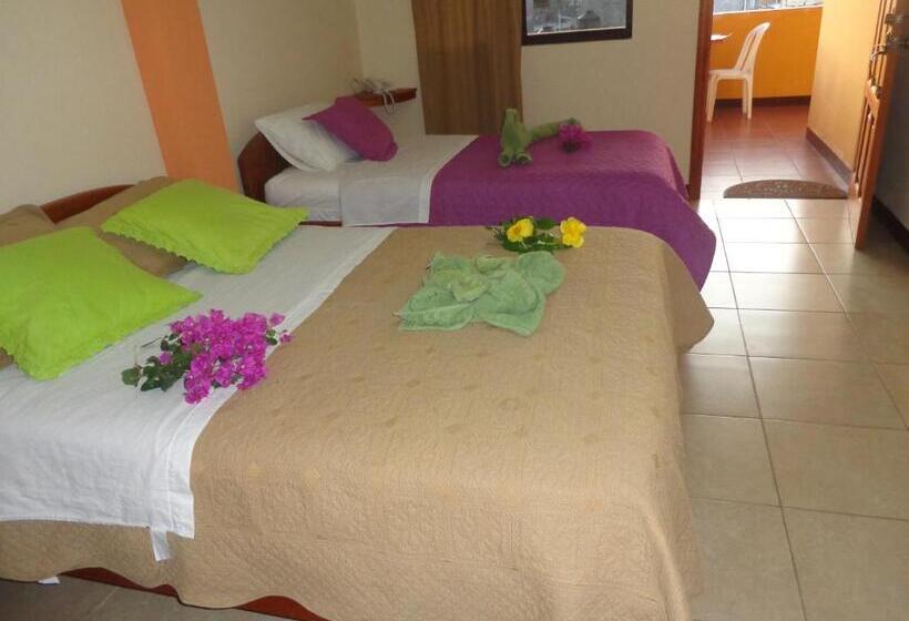 Люкс 2 Спальни, Hostal Casa Cascada