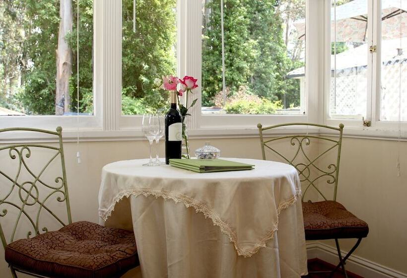 Дом 1 Спальня, Monarch Cove Inn