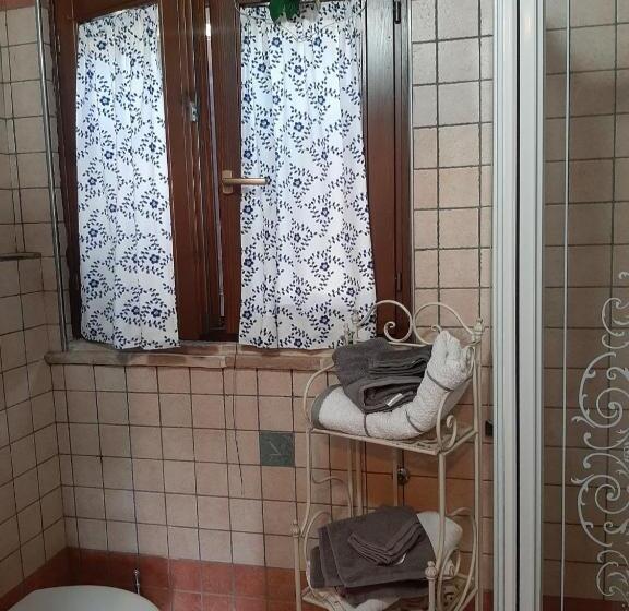 Семейный Номер, Il Casale Dell'acquabona