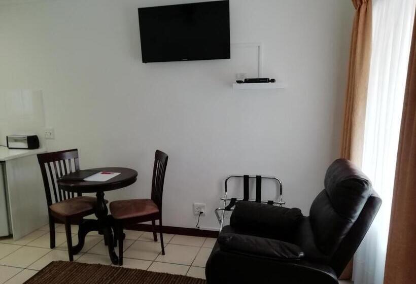 Номер Стандарт Вид на Бассейн, Newton Sands Guesthouse
