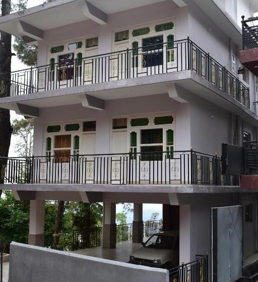 스탠다드 발코니 룸, The Himalayas Guest House