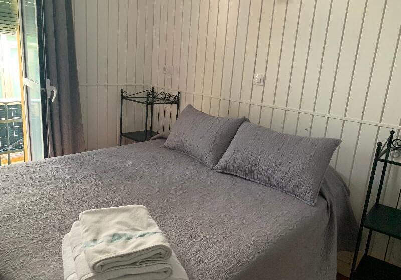 اتاق استاندارد, Hostal Alcobia