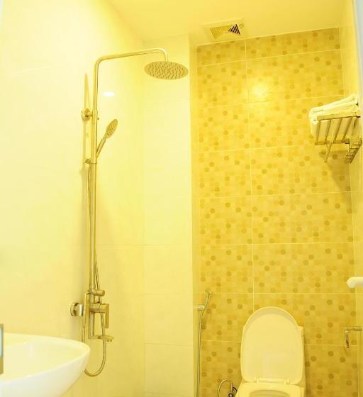 اتاق لوکس با چشم‌انداز دریا, Seaside Hotel Quy Nhơn