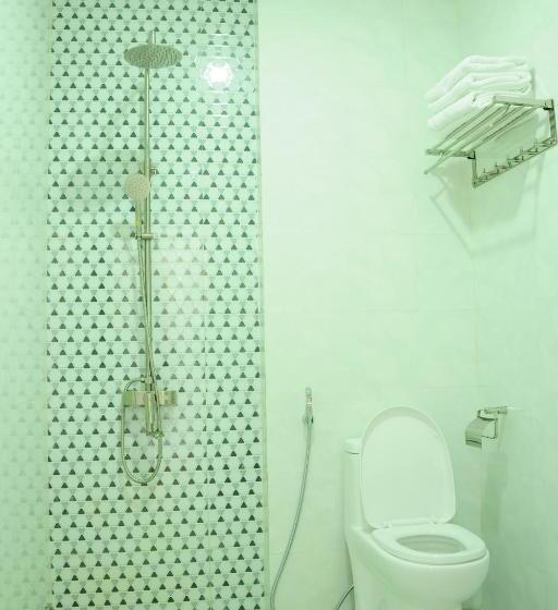اتاق استاندارد چهار تخته با چشم‌انداز دریا, Seaside Hotel Quy Nhơn
