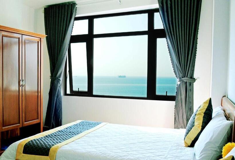 اتاق استاندارد چهار تخته با چشم‌انداز دریا, Seaside Hotel Quy Nhơn