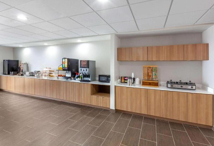 Номер Стандарт Адаптированный для Инвалидов, Microtel Inn & Suites By Wyndham College Station