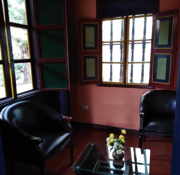 Номер Стандарт, Hosteria Campestre San Fermin