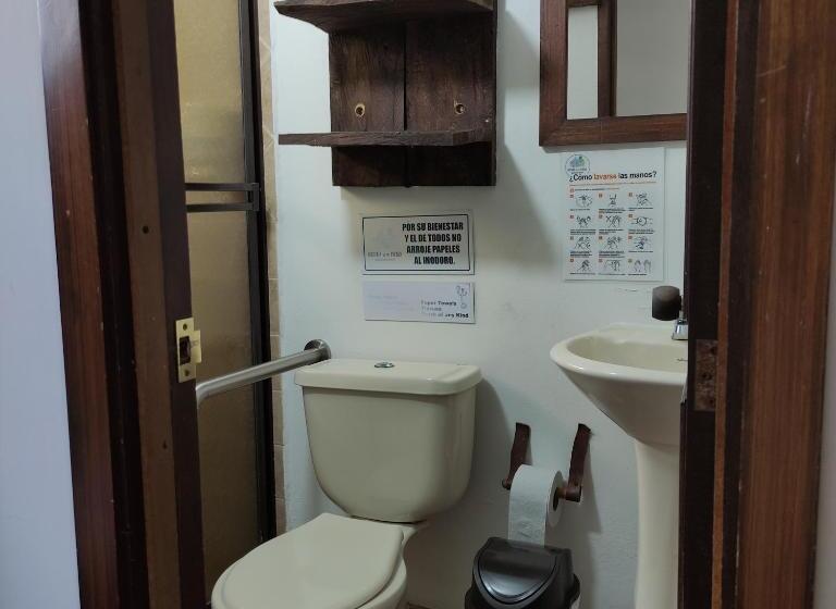 Quarto Estandar, Hosteria De Mi Pueblo