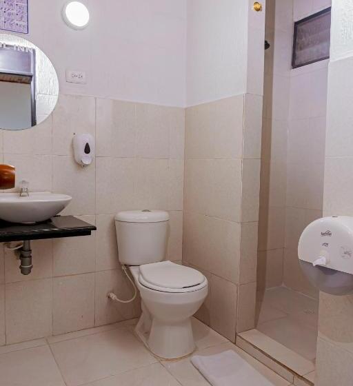اتاق لوکس با بالکن, Sol Inn Santa Marta