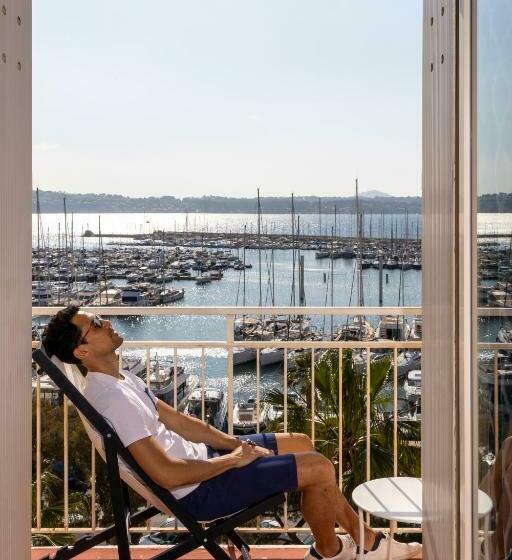 استودیو استاندارد با چشم‌انداز دریا و بالکن, Residence Le Beau Rivage