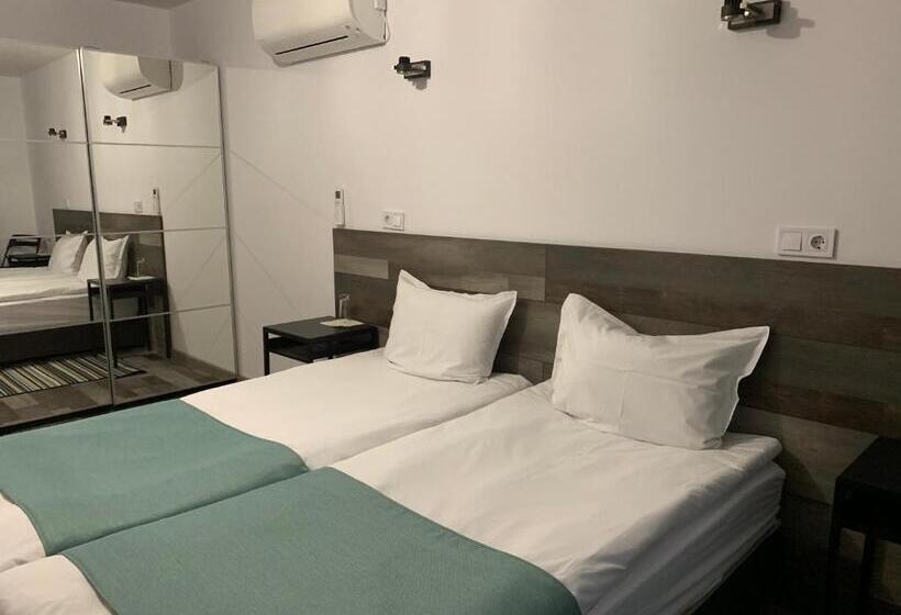غرفة قياسية, Arte Hotel Rooms & Apartments