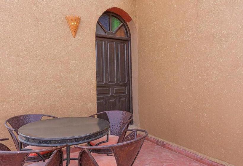 جناح عائلي, Riad Zagora Palms