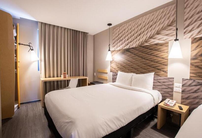 Quarto Estandar, Ibis Tijuana