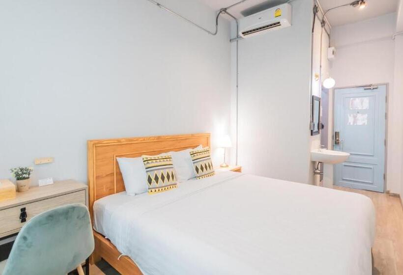 스탠다드 룸 킹사이즈 침대, Latima Boutique Hostel