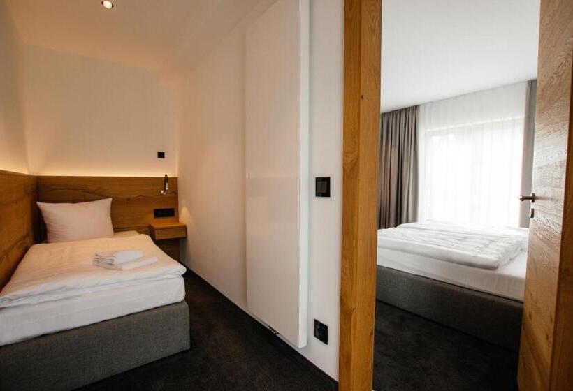 Номер Стандарт Трехместный, Tannenhaus