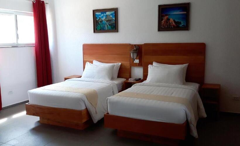 اتاق راحتی سه تخته, Roman Empire Panglao Boutique Resort