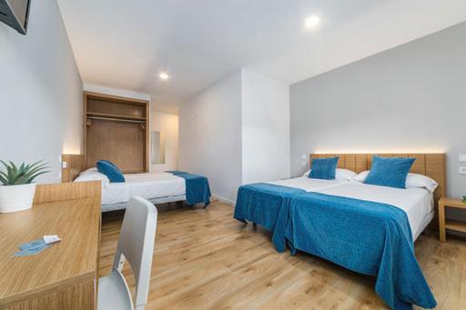 اتاق لوکس چهار تخته, Nanit Valencia Hostel