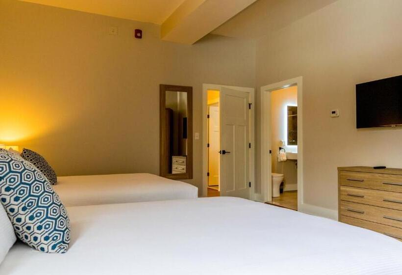 Апартаменты 2 Спальни, Lake Placid Inn: Main Street